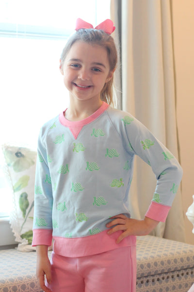Cassidy Comfy Crewneck (Pink) - Pearl's Turtle Parade